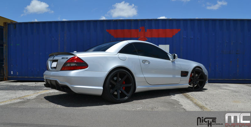 Mercedes-Benz AMG SL63