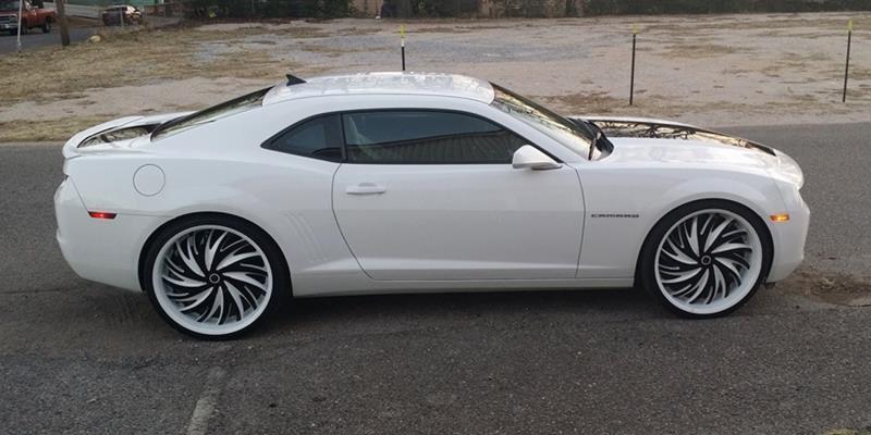  Chevrolet Camaro with Status Wheels S836 Hurricane