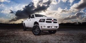 Dodge Ram 2500 with Tuff Off-Road T-10