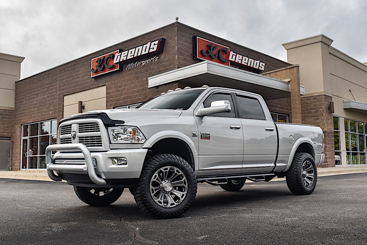 Ram 2500 with Asanti Off-Road AB813 Cleaver