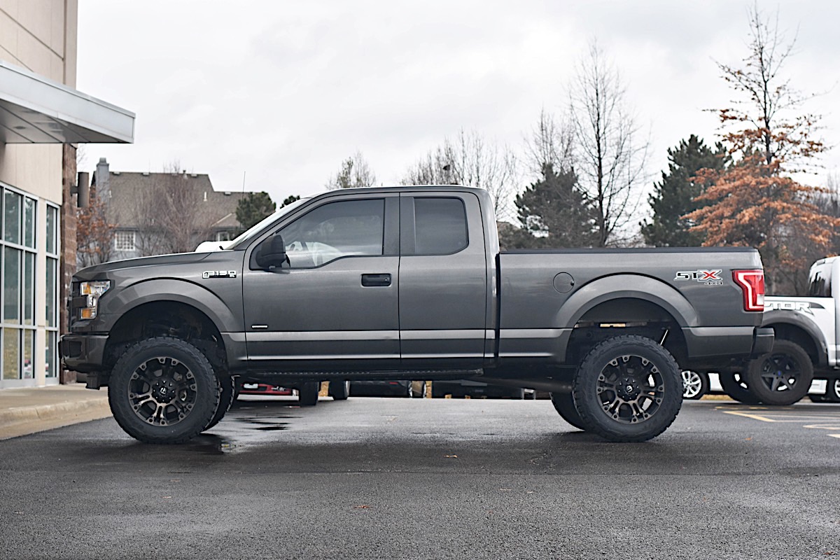 Ford F-150 with Fuel 1-Piece Wheels Vapor - D569