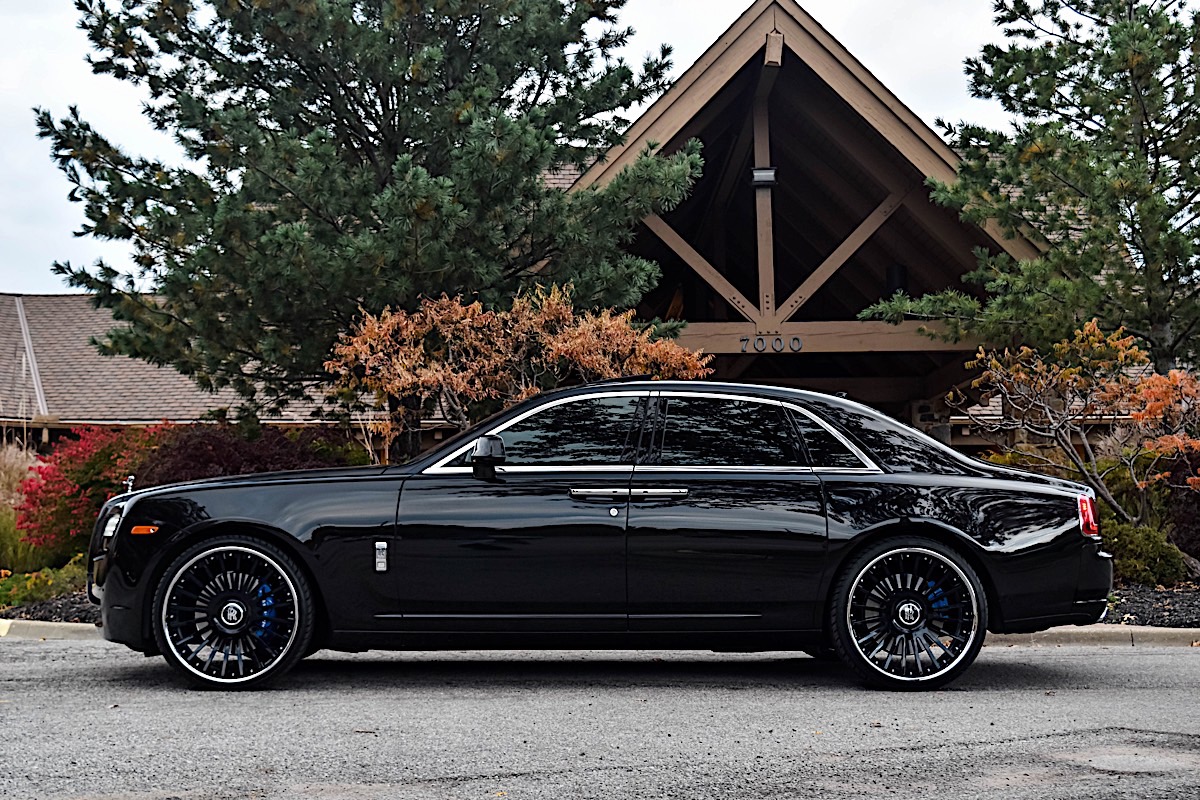 Rolls-Royce Ghost with Forgiato DISEGNO