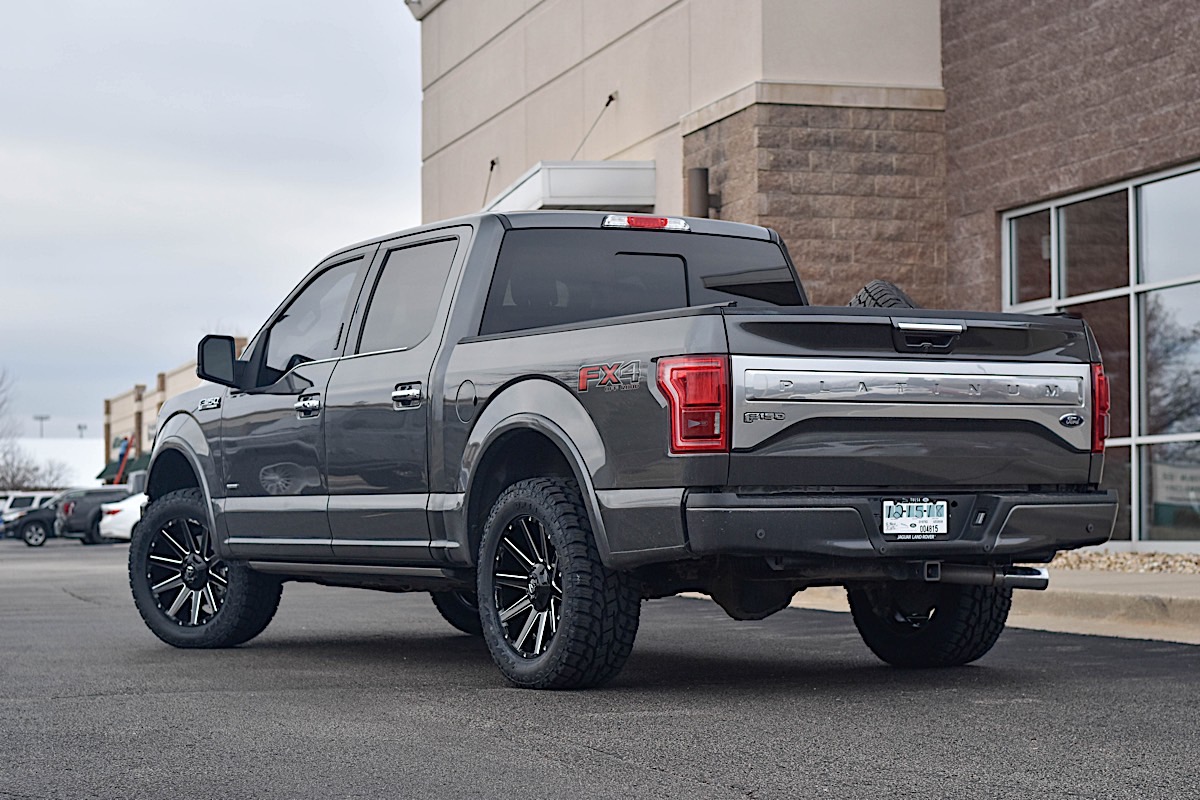 Ford F-150 with Fuel 1-Piece Wheels Contra - D615