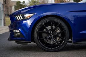 Ford Mustang with Niche Sport Series Misano - M119