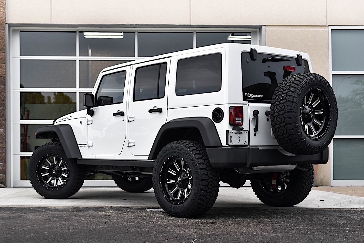 Jeep Wrangler Hardline - D620 Gallery - KC Trends