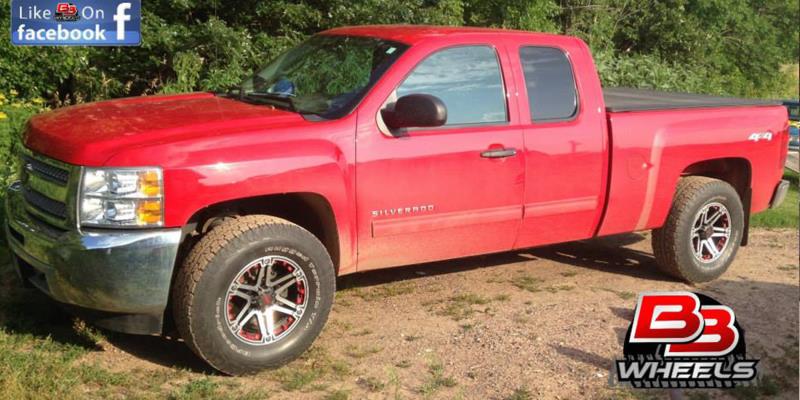  Chevrolet Silverado 1500 with Tuff Off-Road T01