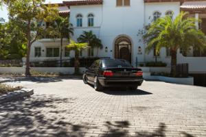 BMW 740iL Thumbnail