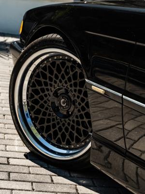 BMW 740iL Thumbnail