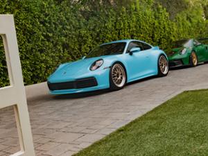 Porsche 911 Carrera Thumbnail