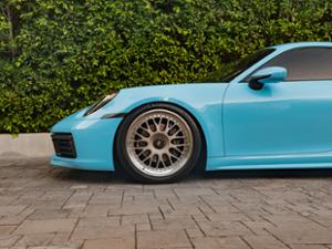 Porsche 911 Carrera Thumbnail