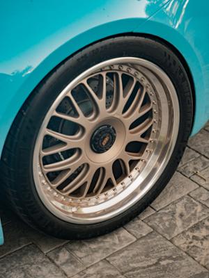 Porsche 911 Carrera Thumbnail