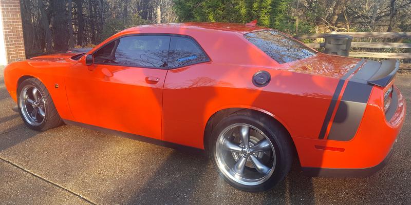 Dodge Challenger