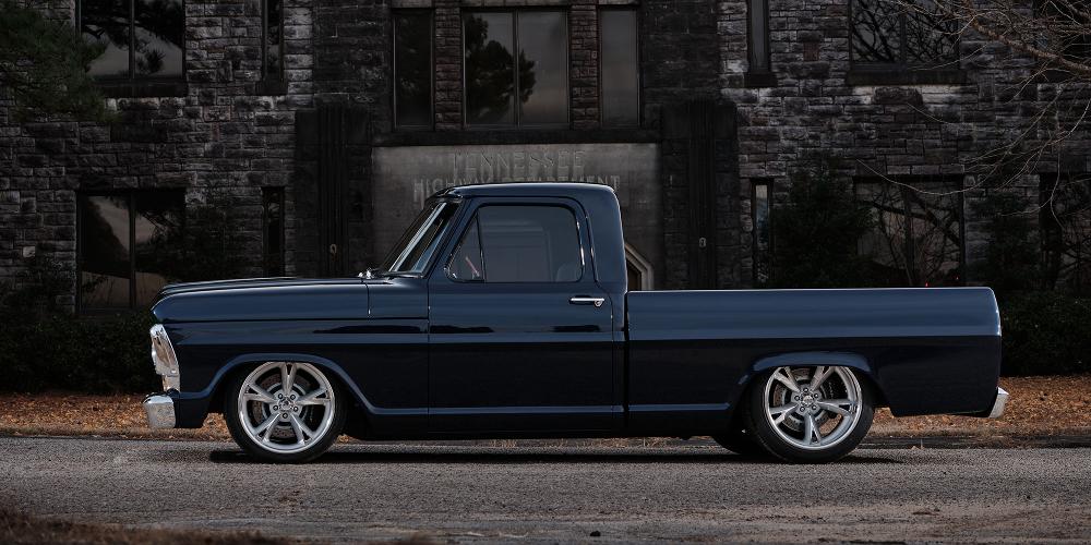 Ford F100 Mach V eXL