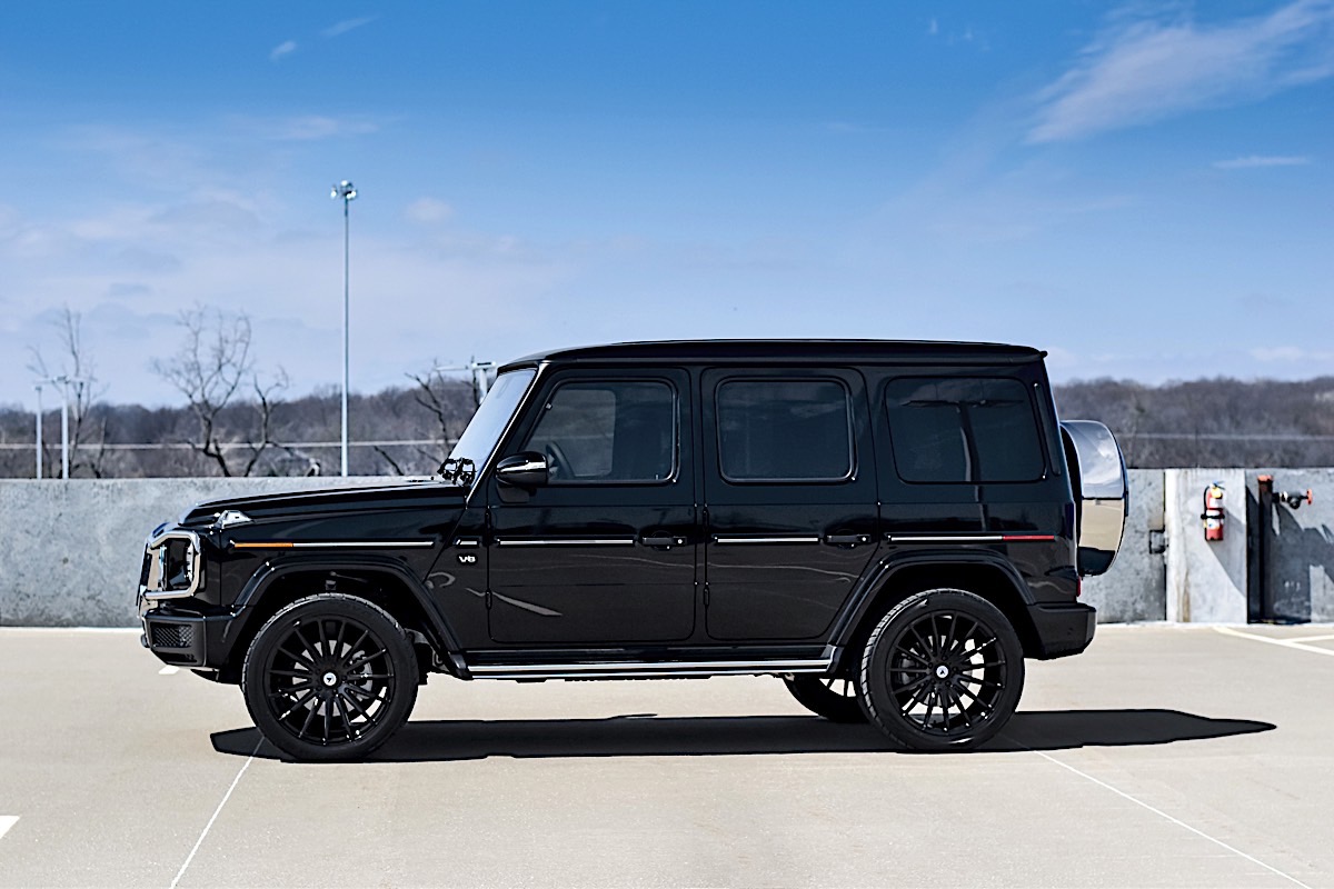 Mercedes-Benz G550