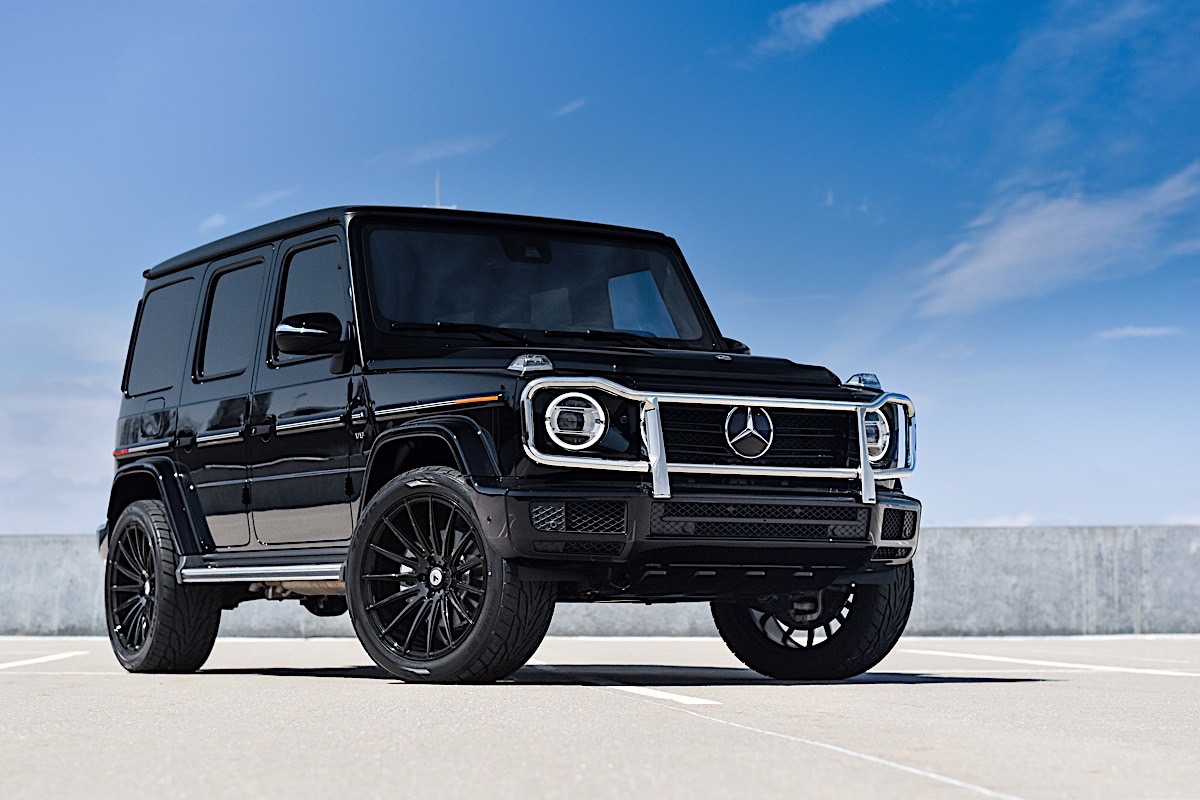 Mercedes-Benz G550