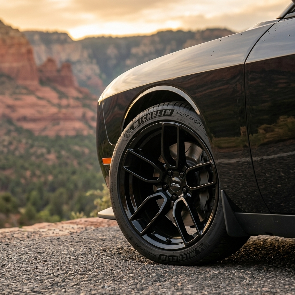 Dodge Challenger Voxx Replica Hellcat Widebody