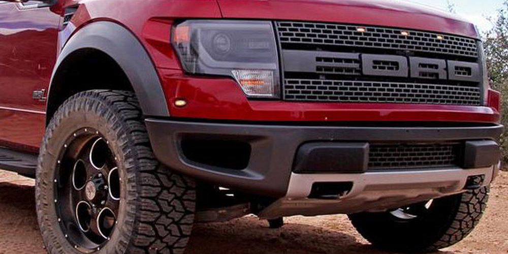 https://images.iconfigurators.app/images/gallery/2014-Ford-Raptor.jpg