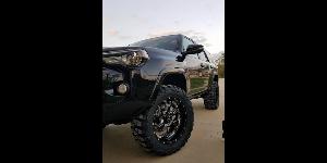 Toyota 4Runner with SOTA Offroad S.C.A.R.