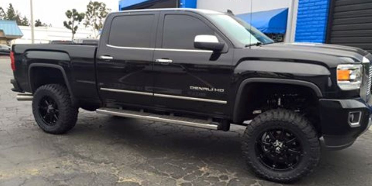 Car | GMC Sierra 2500 HD on Fuel 1-Piece Coupler - D575 Wheels ...