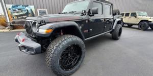  Jeep Gladiator with Vision Off Road 412 Rocker