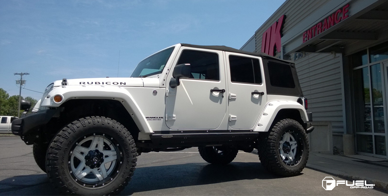  Jeep Wrangler with Fuel 2-Piece Wheels Full Blown - D255 