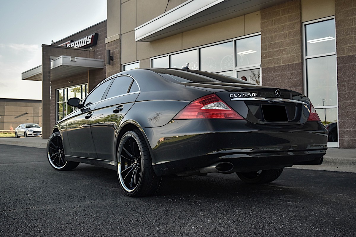 Mercedes-Benz CLS550