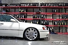 Infiniti Q45 with MRR Design HR3