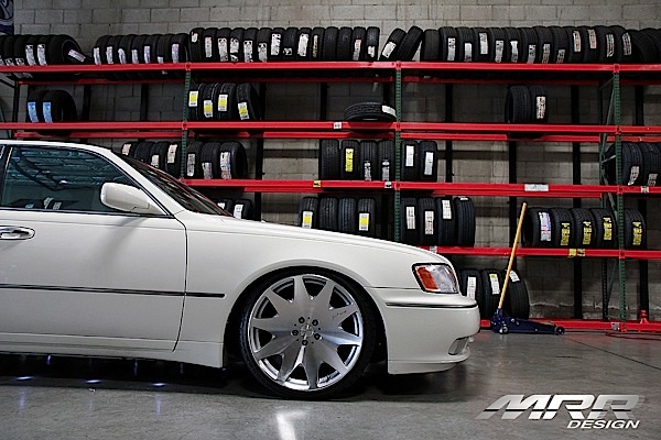  Infiniti Q45 with MRR Design HR3