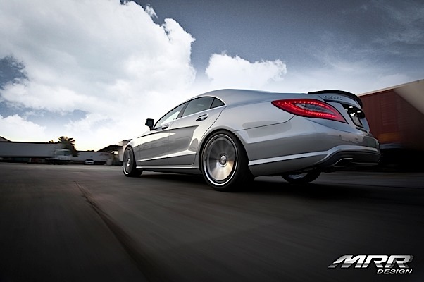  Mercedes-Benz CLS550 with MRR Design CV8