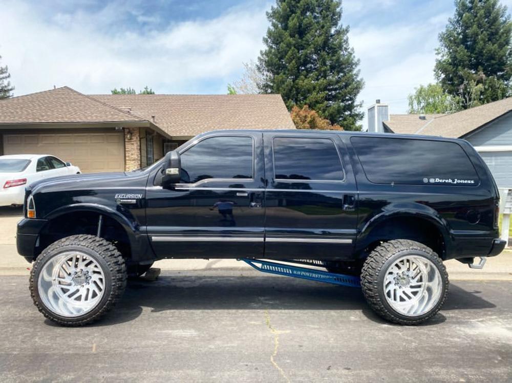 Ford Excursion F31 Kash SS