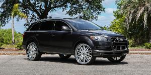 Audi Q7 with Amani Wheels Artista