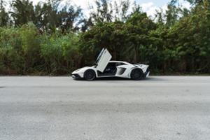 Lamborghini Aventador SV Thumbnail