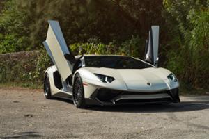 Lamborghini Aventador SV Thumbnail