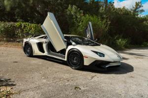 Lamborghini Aventador SV Thumbnail