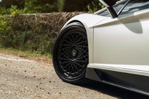 Lamborghini Aventador SV Thumbnail