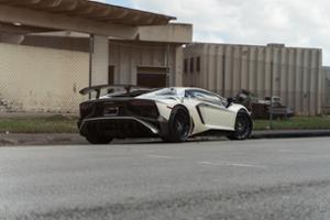 Lamborghini Aventador SV Thumbnail