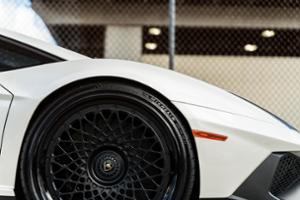 Lamborghini Aventador SV Thumbnail