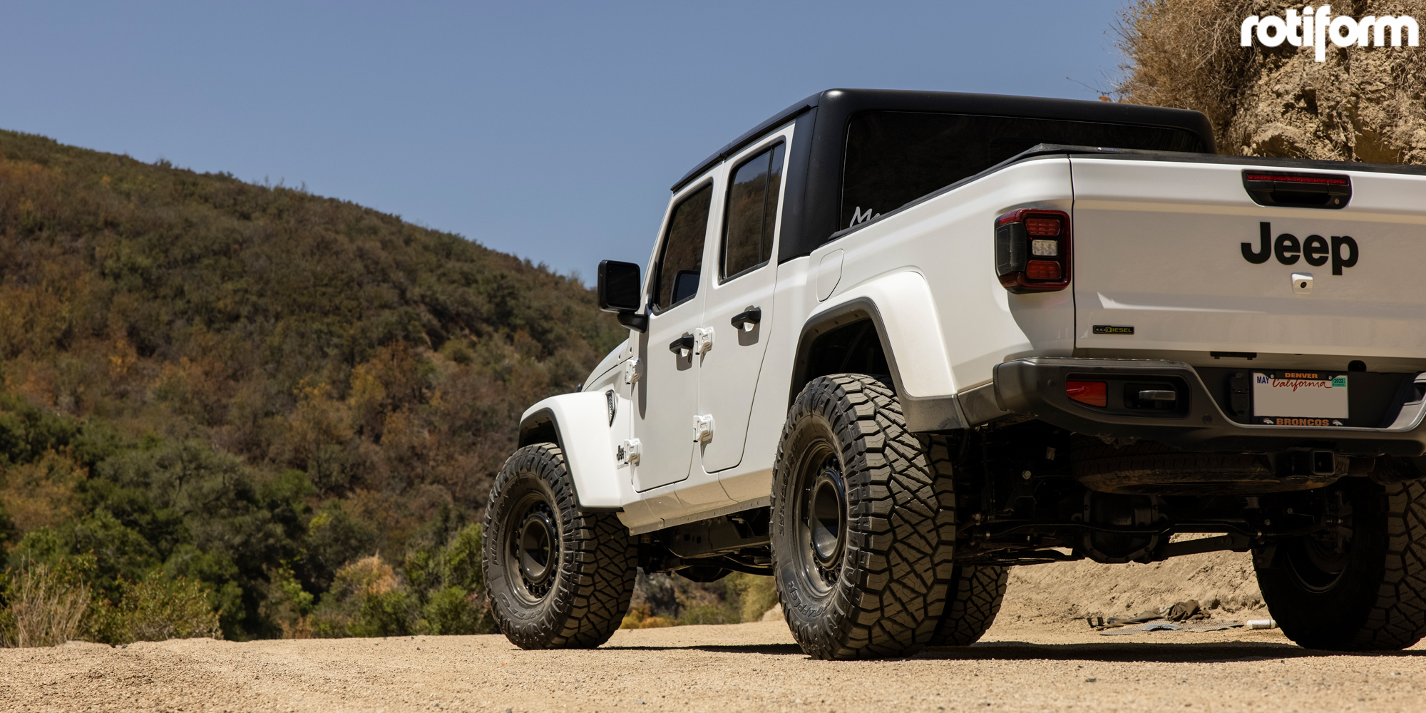 Jeep Gladiator STL Gallery - Down South Custom Wheels