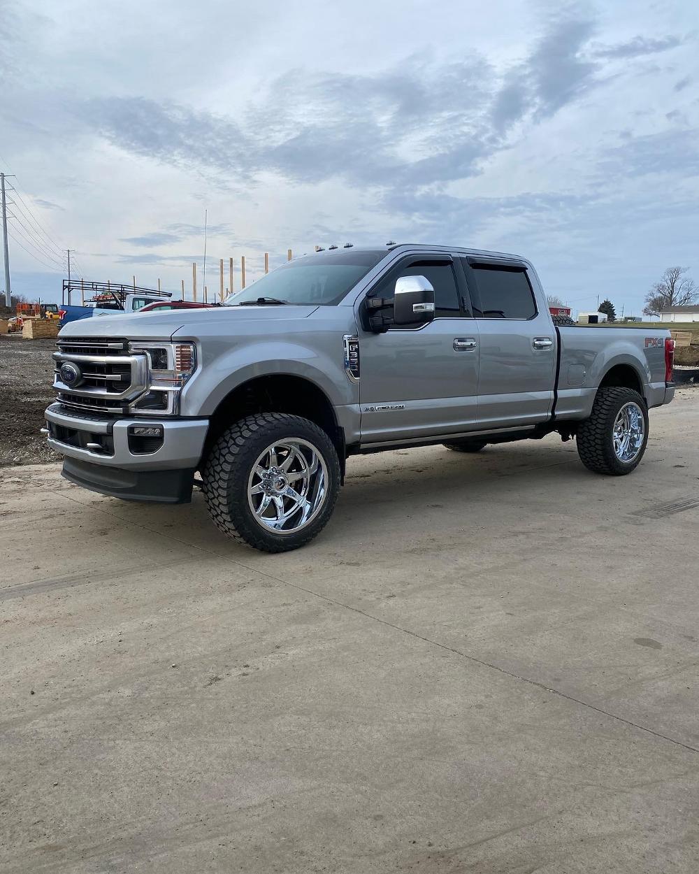 Ford F-350 Super Duty Hammer - D748