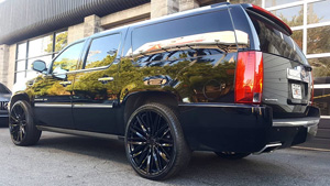 Cadillac Escalade with Status Wheels Adamas