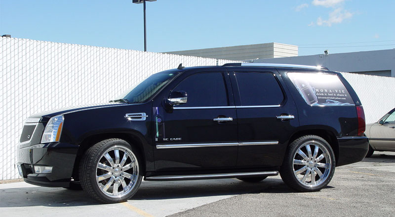  Cadillac Escalade with Nutek Wheels 530