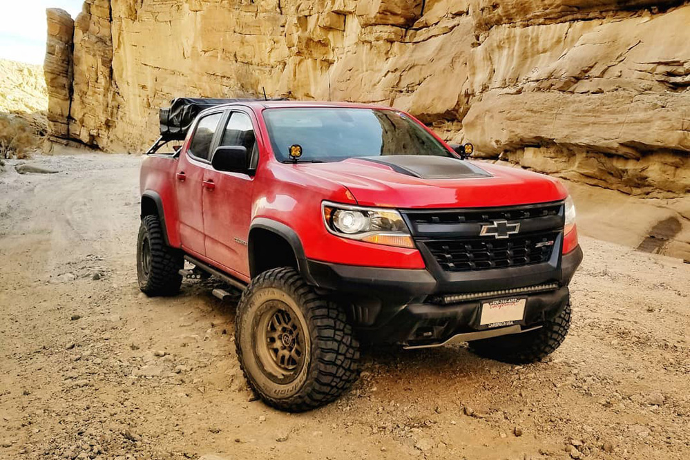  Chevrolet Colorado with Black Rhino Barstow