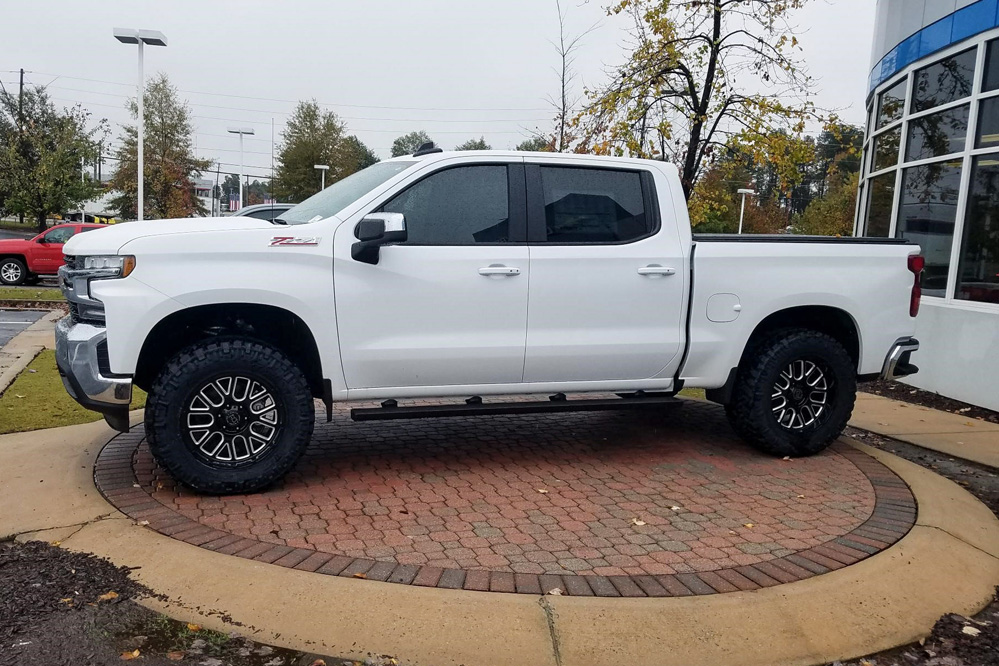  Chevrolet Silverado with Black Rhino Pismo