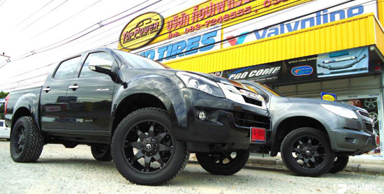 Isuzu V-Cross Fuel 1-Piece Wheels Octane - D509