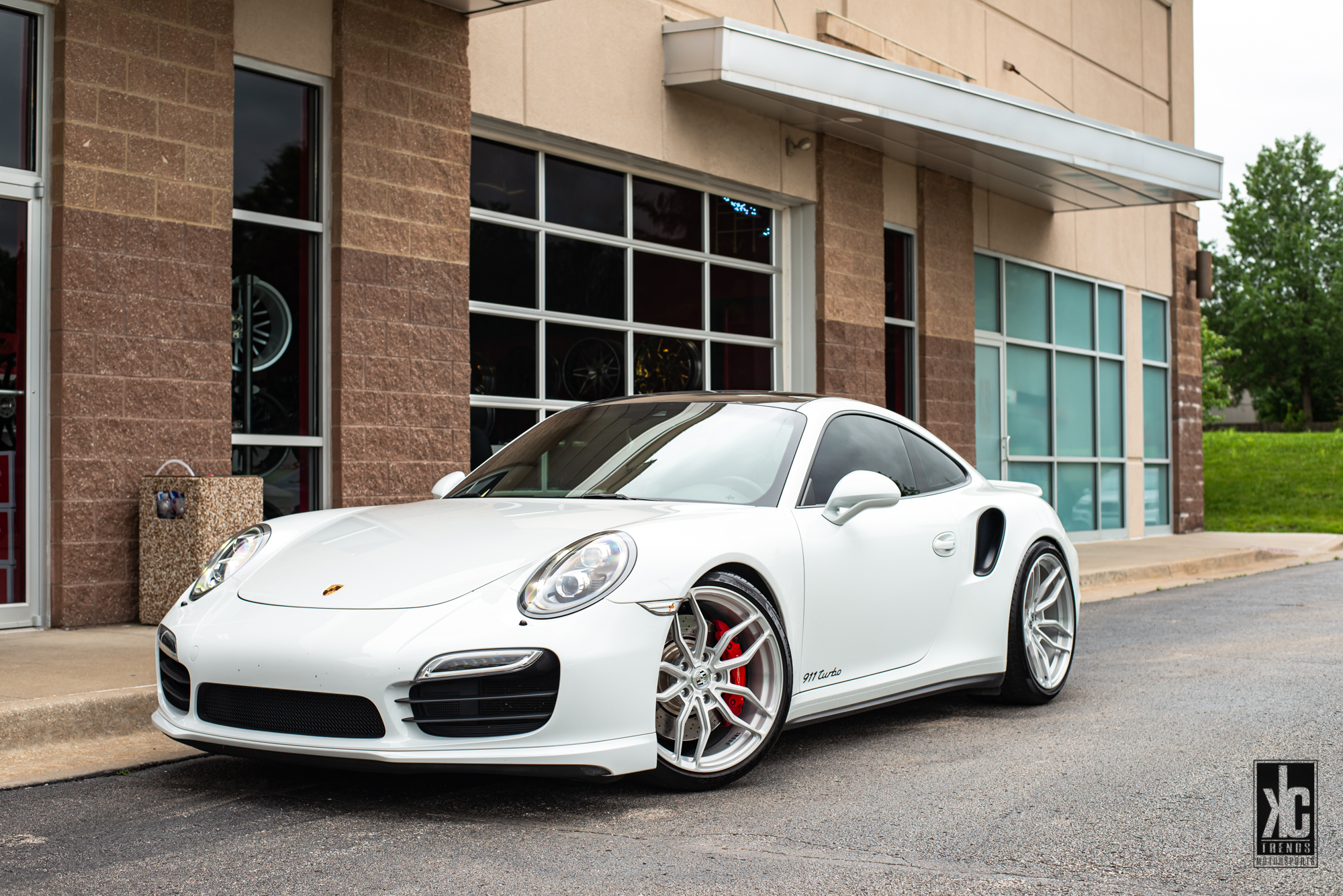  Porsche 911 with 