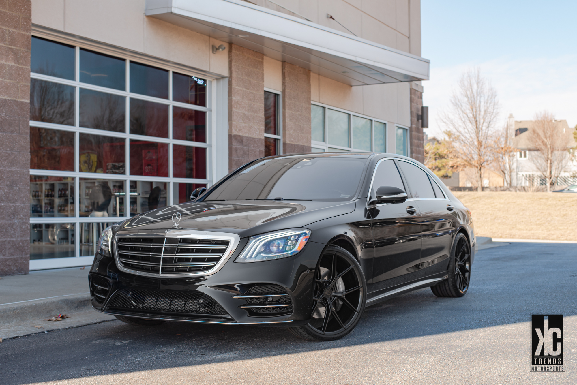  Mercedes-Benz S560 with 