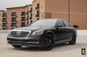 Mercedes-Benz S450 with 