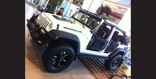 2010 Jeep Wrangler with Fuel 1-Piece Wheels Dune - D523 