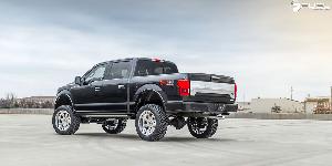 Ford F-150 with Fuel Forged Wheels FF02