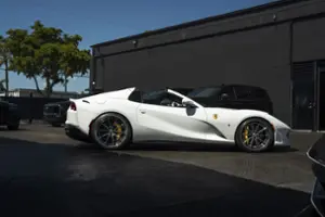 Ferrari 812 GTS Thumbnail